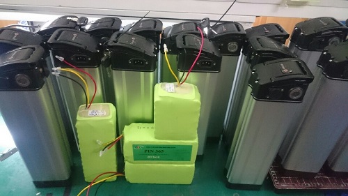 pin-lithium-xe dap dien-1